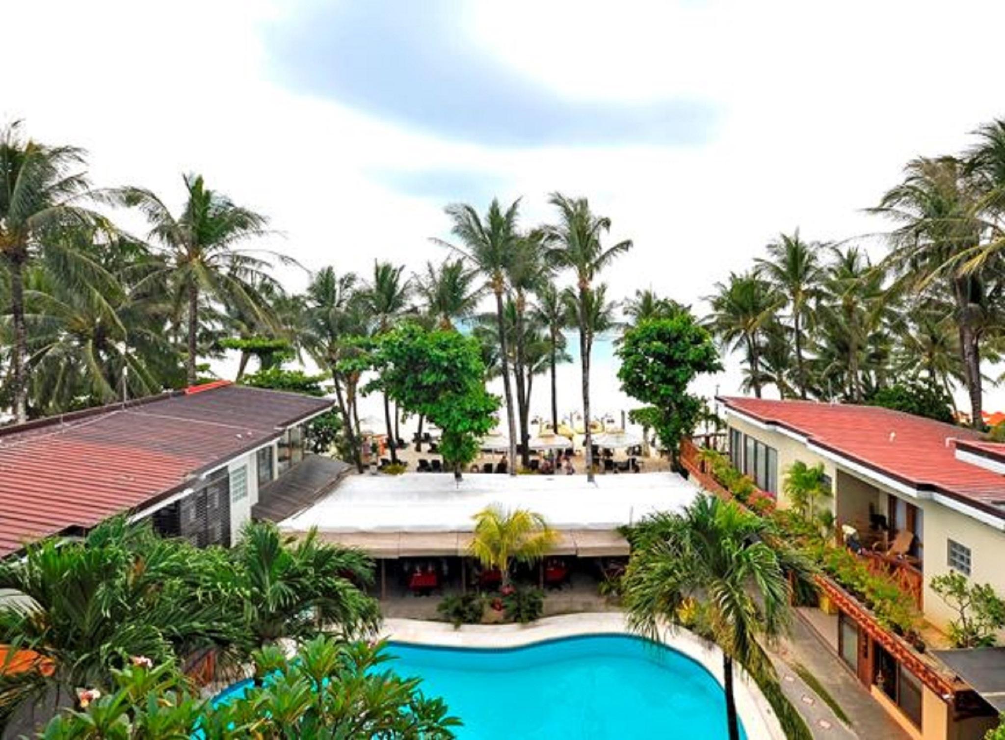 Red Coconut Beach Hotel Boracay Balabag  Esterno foto
